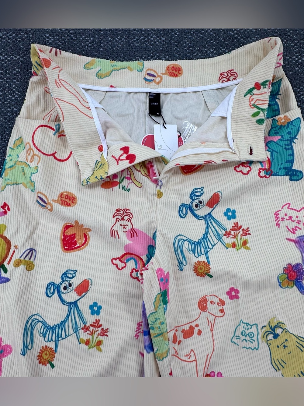 NWT Cider Corduroy Mid Rise Animal & Fruit Graphic Wide Leg Trousers - Women’s - Picture 3 of 11